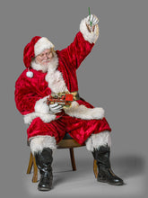 Load image into Gallery viewer, Santa Package 4 Jolly Santa